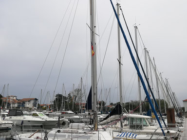 Yacht port Hendaye Beach €45