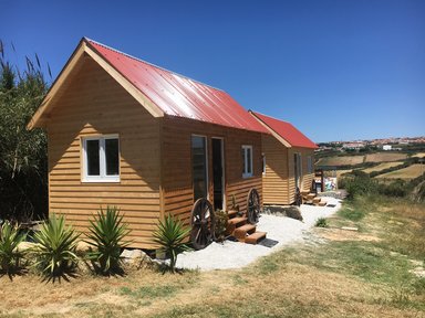 Tiny Home Surf House Da Silva Surf Camp €40