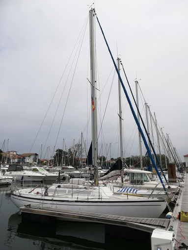 Yacht port Hendaye Beach €45