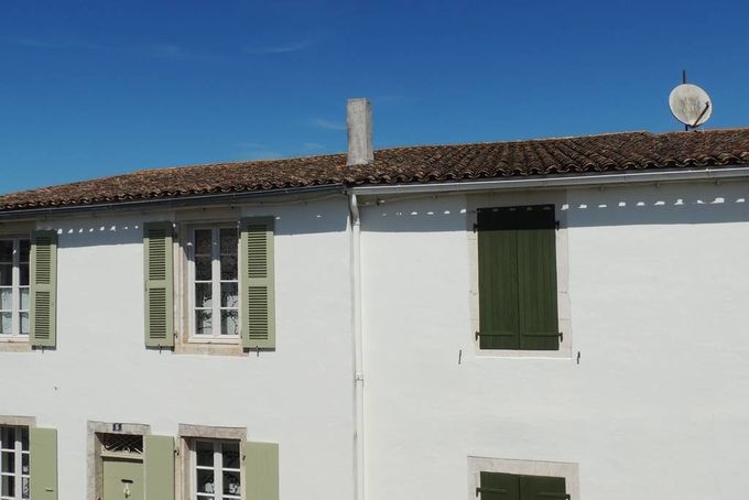 62M2 5 min du spot de surf de l'ile de re 89 €