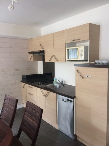 T2 style 5 minutes Beach residence €95