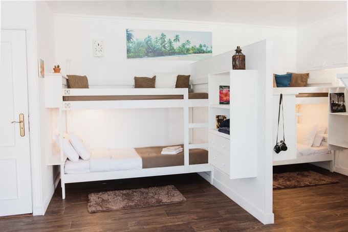 Laneez Ericeira Surf House - Dormitories €29