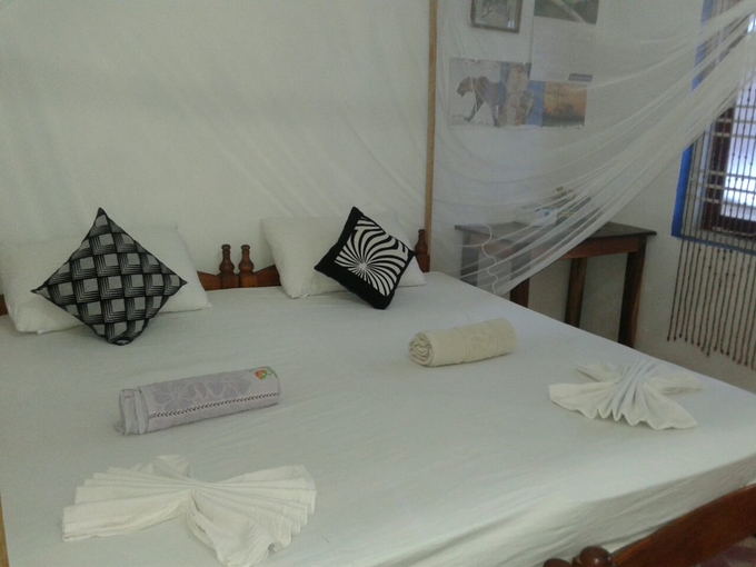 Star reste Surf Camp Arugambay 290 €