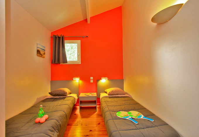 Cottage 4/5 p with pool near LANDES ocean €78