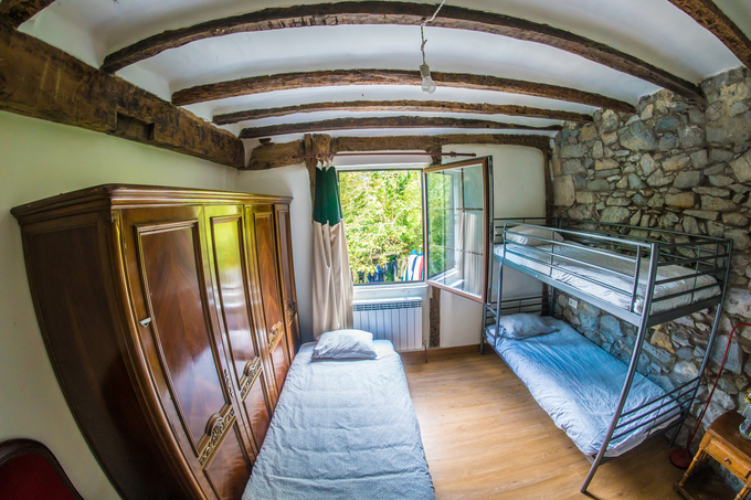 Maison dans les collines du Basque de surf 70 €
