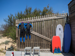 HOSSEGOR BEACH SOUTH SHED FEET IN WATER €210